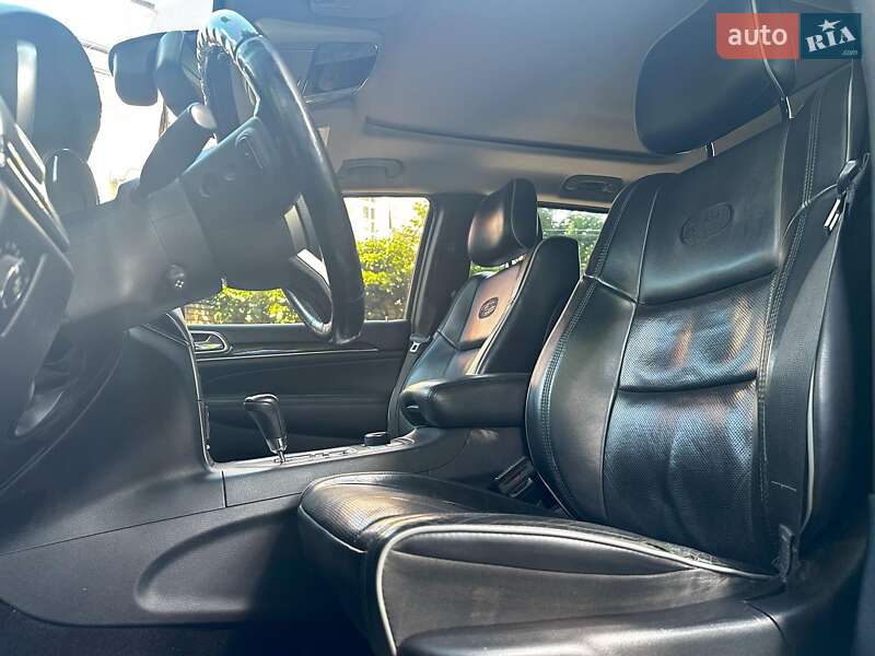 Внедорожник / Кроссовер Jeep Grand Cherokee 2012 в Киеве