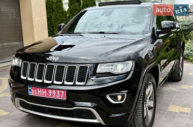 Внедорожник / Кроссовер Jeep Grand Cherokee 2015 в 