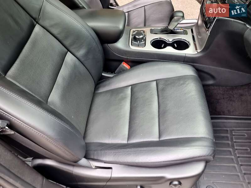 Внедорожник / Кроссовер Jeep Grand Cherokee 2018 в Киеве