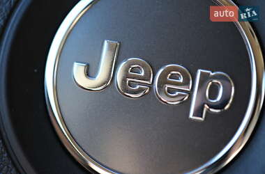 Позашляховик / Кросовер Jeep Grand Cherokee 2017 в Одесі