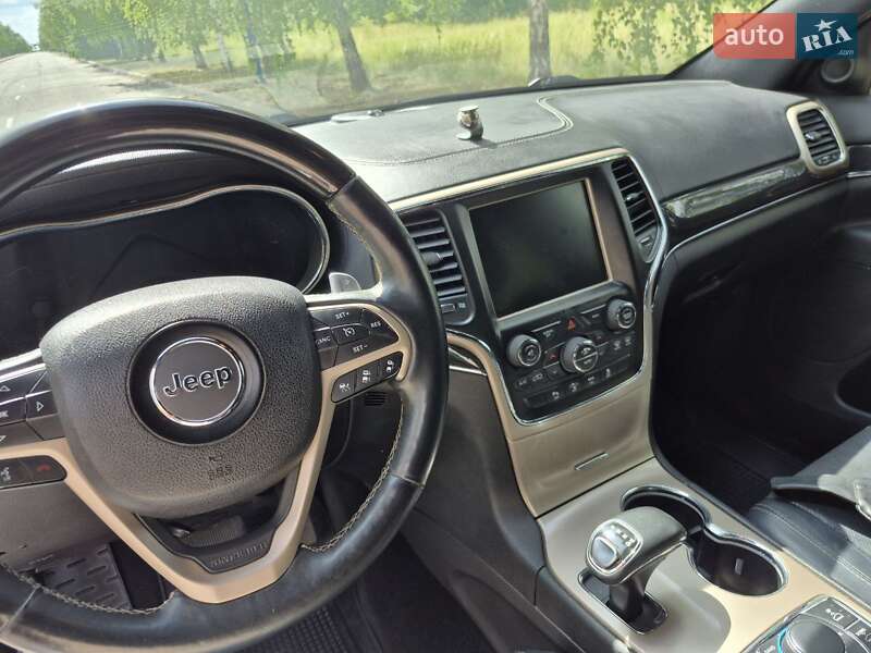 Внедорожник / Кроссовер Jeep Grand Cherokee 2013 в Запорожье