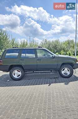 Внедорожник / Кроссовер Jeep Grand Cherokee 1993 в 
