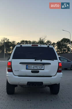 Внедорожник / Кроссовер Jeep Grand Cherokee 2003 в 