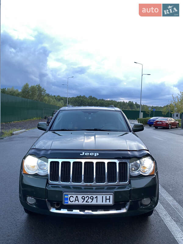 Внедорожник / Кроссовер Jeep Grand Cherokee 2008 в 