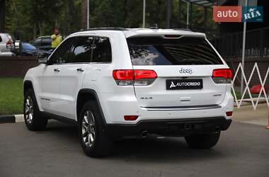 Внедорожник / Кроссовер Jeep Grand Cherokee 2013 в 