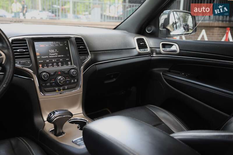 Внедорожник / Кроссовер Jeep Grand Cherokee 2013 в Харькове