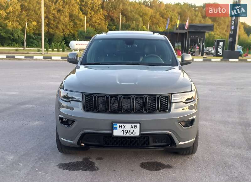 Jeep Grand Cherokee 2022