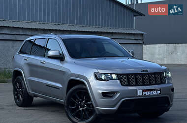 Позашляховик / Кросовер Jeep Grand Cherokee 2017 в Києві