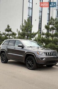 Позашляховик / Кросовер Jeep Grand Cherokee 2021 в Києві