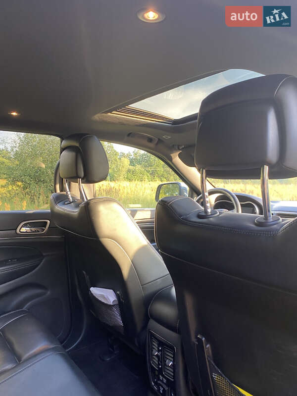 Внедорожник / Кроссовер Jeep Grand Cherokee 2017 в Ахтырке