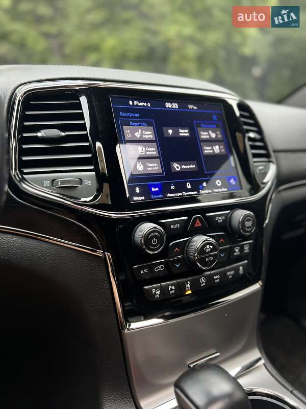 Позашляховик / Кросовер Jeep Grand Cherokee 2020 в Чернівцях