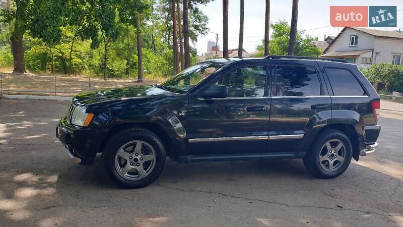 Внедорожник / Кроссовер Jeep Grand Cherokee 2006 в Киеве фото 10 Внедорожник / Кроссовер Jeep Grand Cherokee 2006 в Киеве
