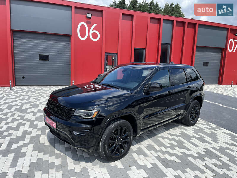 Внедорожник / Кроссовер Jeep Grand Cherokee 2020 в Львове