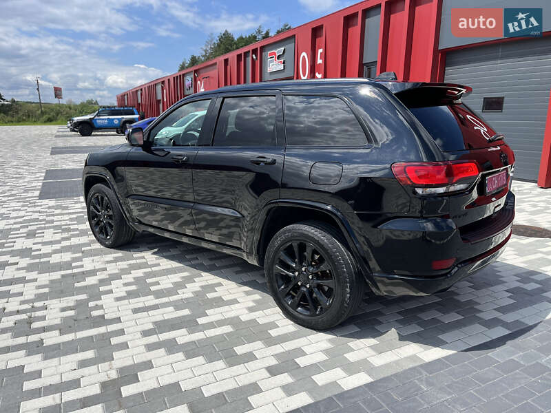 Внедорожник / Кроссовер Jeep Grand Cherokee 2020 в Львове