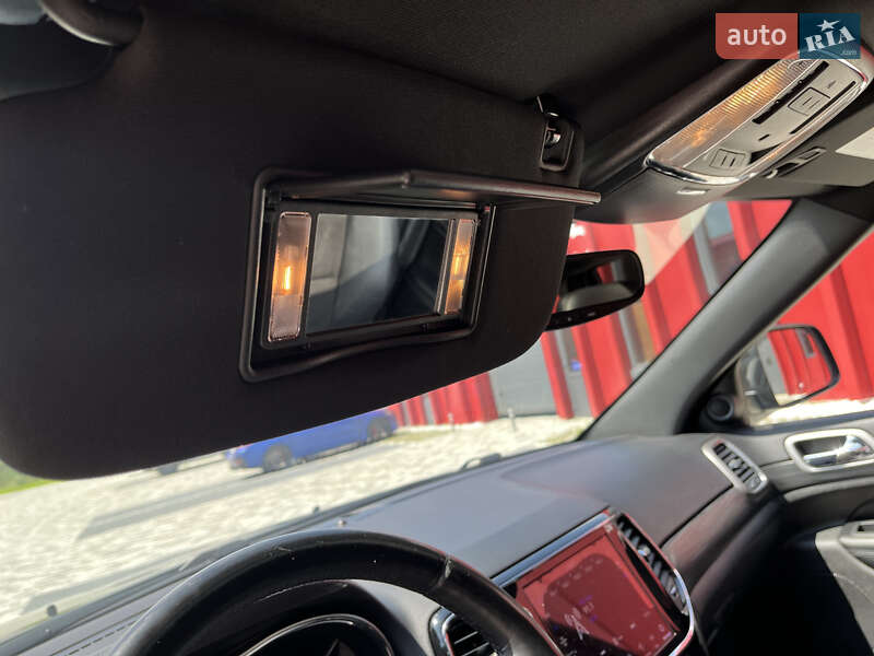 Внедорожник / Кроссовер Jeep Grand Cherokee 2020 в Львове