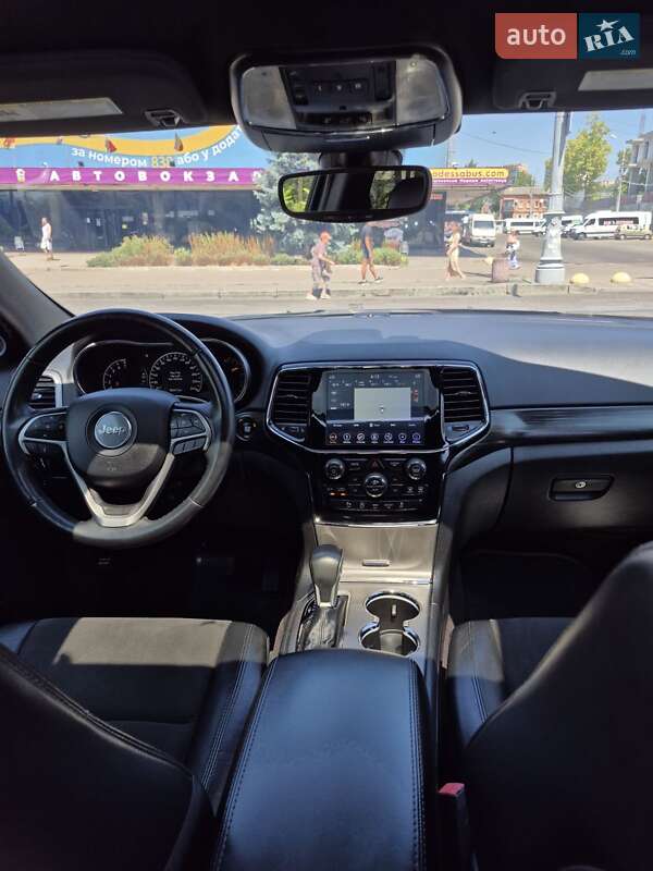 Внедорожник / Кроссовер Jeep Grand Cherokee 2018 в Одессе