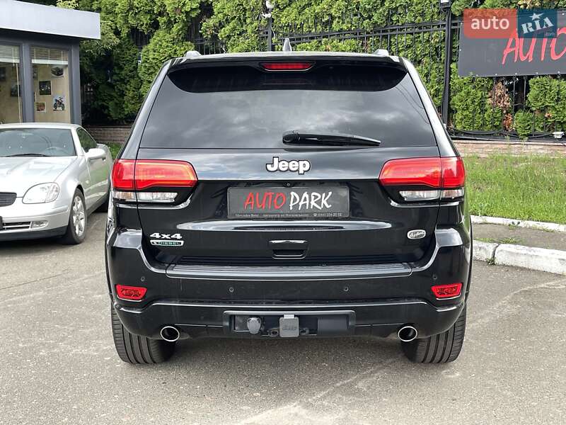 Внедорожник / Кроссовер Jeep Grand Cherokee 2015 в Киеве фото 10 Внедорожник / Кроссовер Jeep Grand Cherokee 2015 в Киеве