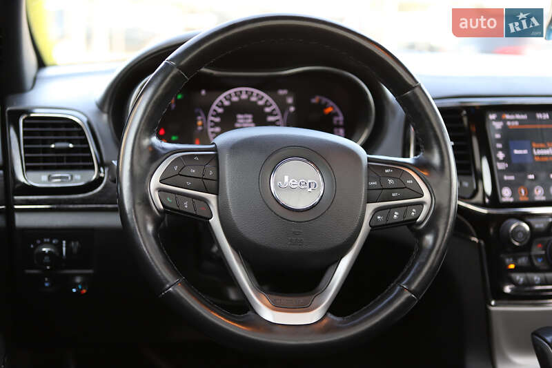 Внедорожник / Кроссовер Jeep Grand Cherokee 2020 в Дрогобыче