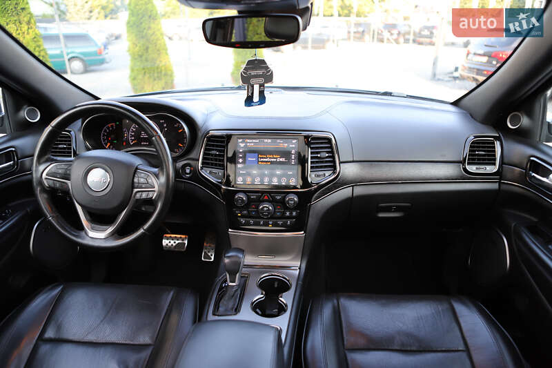 Внедорожник / Кроссовер Jeep Grand Cherokee 2020 в Дрогобыче