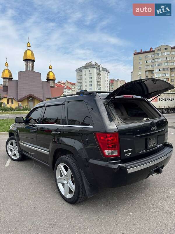 Внедорожник / Кроссовер Jeep Grand Cherokee 2004 в Ивано-Франковске