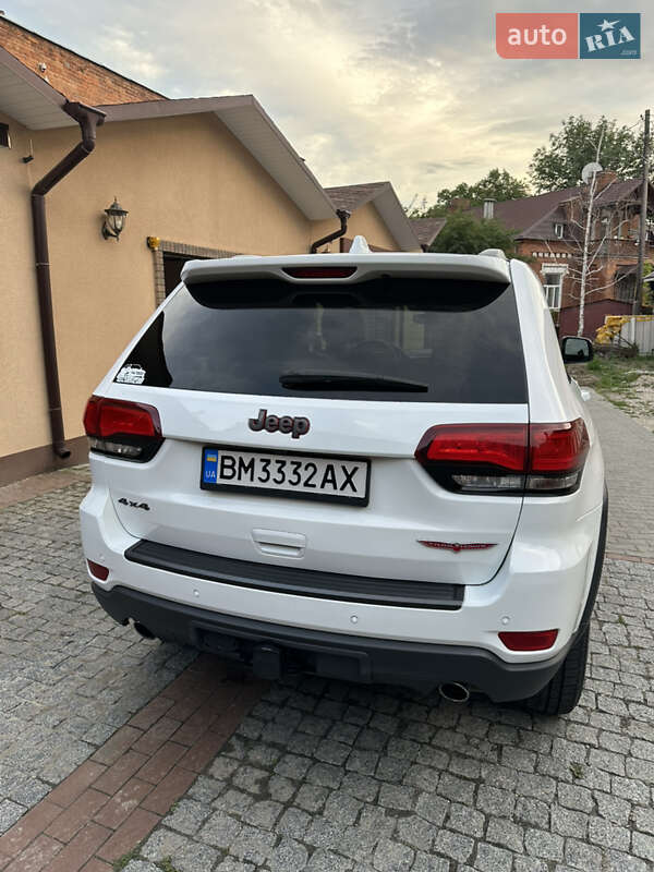 Внедорожник / Кроссовер Jeep Grand Cherokee 2018 в Сумах