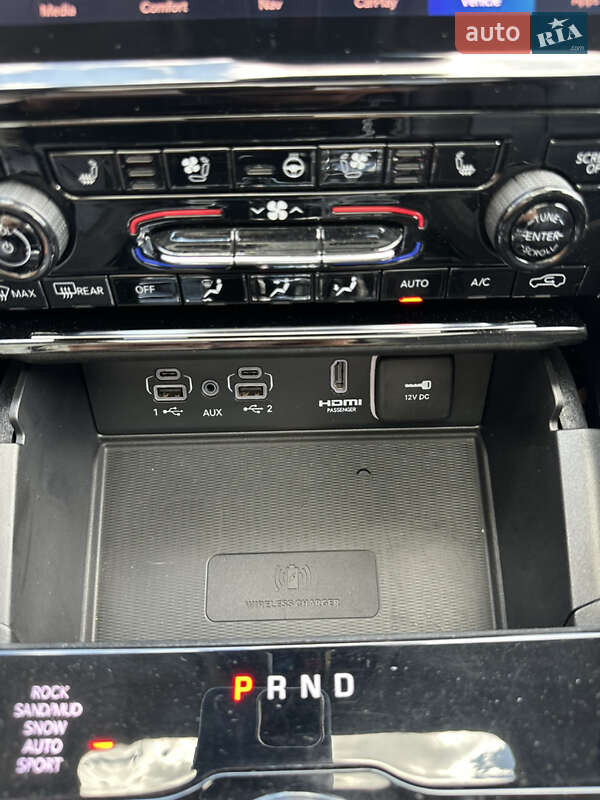 Внедорожник / Кроссовер Jeep Grand Cherokee 2022 в Киеве