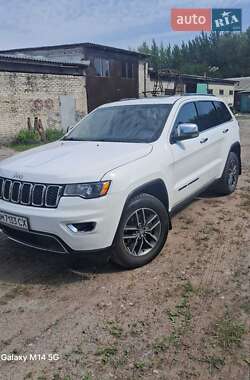 Внедорожник / Кроссовер Jeep Grand Cherokee 2017 в Кролевце