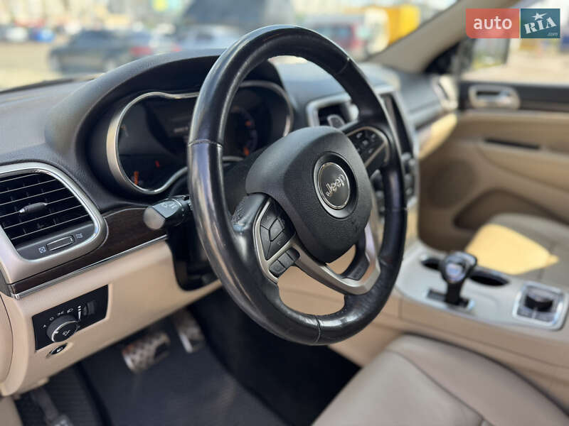 Внедорожник / Кроссовер Jeep Grand Cherokee 2014 в Киеве