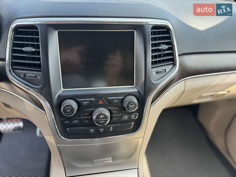 Внедорожник / Кроссовер Jeep Grand Cherokee 2014 в Киеве