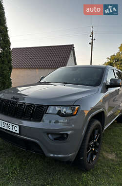 Внедорожник / Кроссовер Jeep Grand Cherokee 2021 в Барышевке