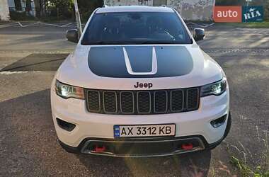 Позашляховик / Кросовер Jeep Grand Cherokee 2016 в Львові