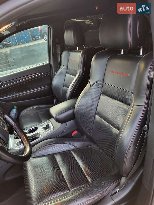 Внедорожник / Кроссовер Jeep Grand Cherokee 2020 в Киеве