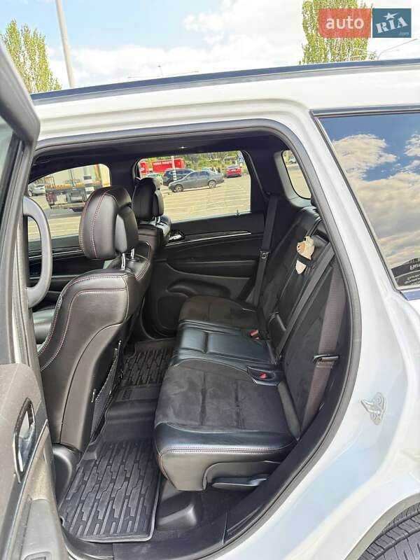 Внедорожник / Кроссовер Jeep Grand Cherokee 2021 в Каменском фото 19 Внедорожник / Кроссовер Jeep Grand Cherokee 2021 в Каменском