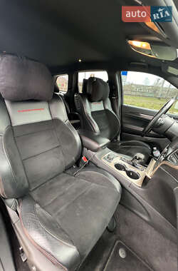 Внедорожник / Кроссовер Jeep Grand Cherokee 2017 в Львове