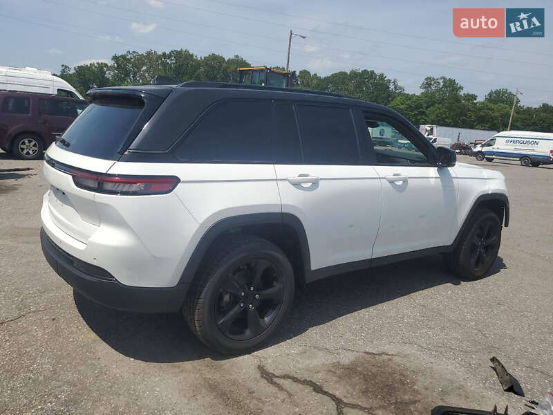 Внедорожник / Кроссовер Jeep Grand Cherokee 2022 в Киеве