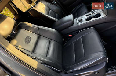 Позашляховик / Кросовер Jeep Grand Cherokee 2011 в 