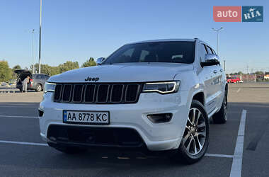Внедорожник / Кроссовер Jeep Grand Cherokee 2016 в Киеве