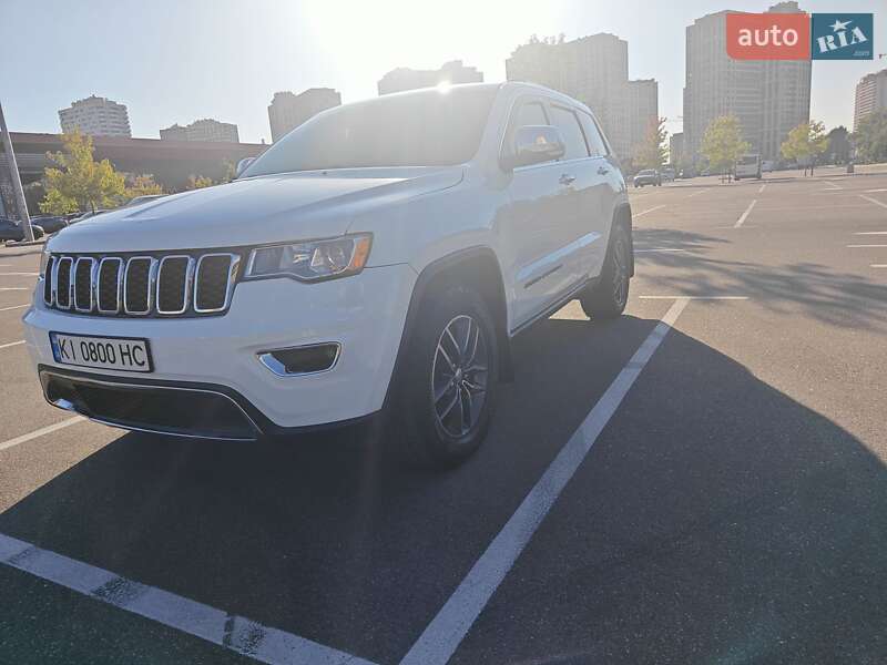 Внедорожник / Кроссовер Jeep Grand Cherokee 2018 в Киеве фото 3 Внедорожник / Кроссовер Jeep Grand Cherokee 2018 в Киеве
