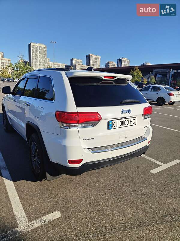 Внедорожник / Кроссовер Jeep Grand Cherokee 2018 в Киеве фото 15 Внедорожник / Кроссовер Jeep Grand Cherokee 2018 в Киеве