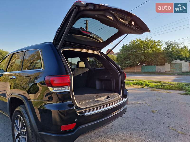 Внедорожник / Кроссовер Jeep Grand Cherokee 2022 в Харькове