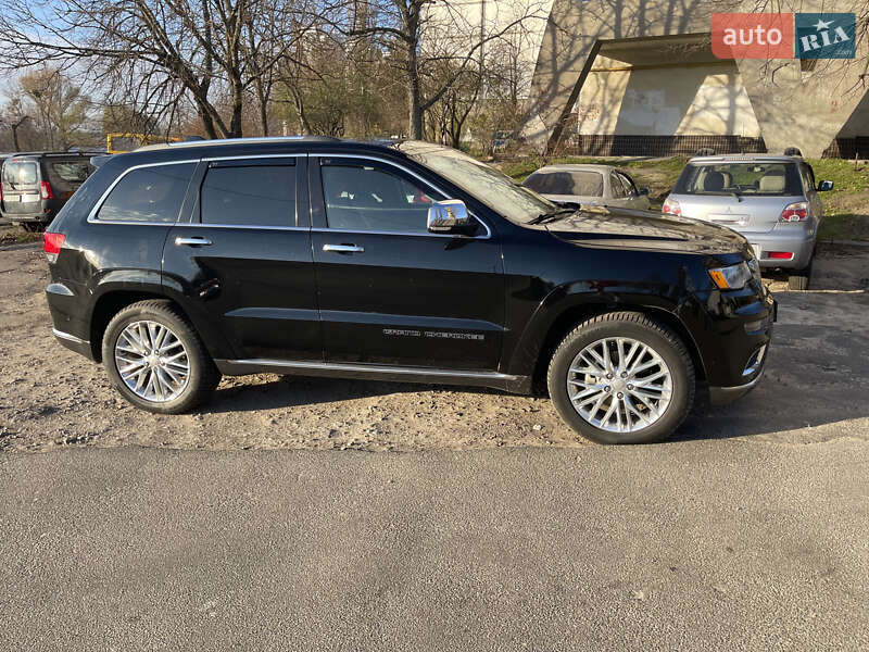 Внедорожник / Кроссовер Jeep Grand Cherokee 2018 в Киеве