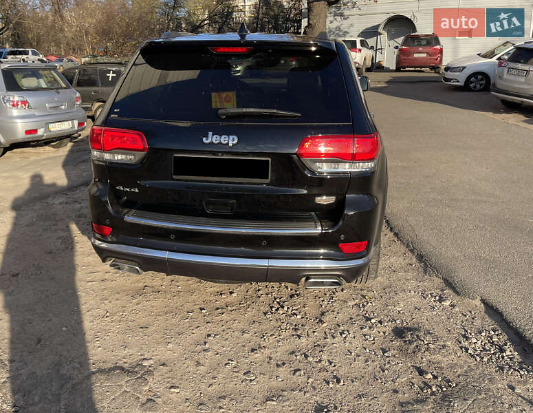 Внедорожник / Кроссовер Jeep Grand Cherokee 2018 в Киеве