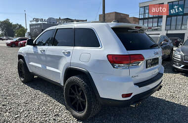 Внедорожник / Кроссовер Jeep Grand Cherokee 2015 в 