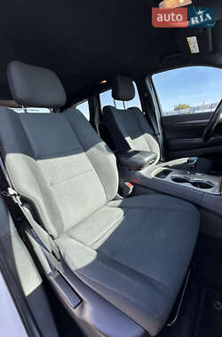 Внедорожник / Кроссовер Jeep Grand Cherokee 2015 в 