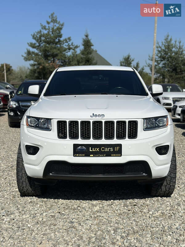 Позашляховик / Кросовер Jeep Grand Cherokee 2015 в Івано-Франківську фото 36 Позашляховик / Кросовер Jeep Grand Cherokee 2015 в Івано-Франківську