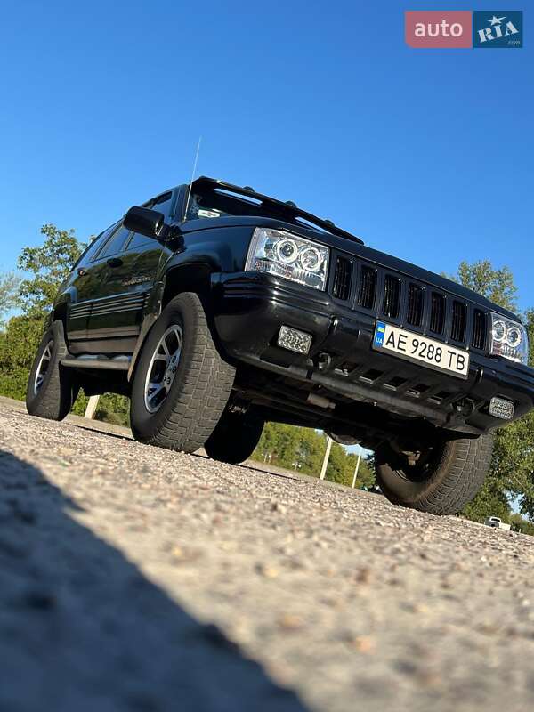 Внедорожник / Кроссовер Jeep Grand Cherokee 1996 в Каневе фото 2 Внедорожник / Кроссовер Jeep Grand Cherokee 1996 в Каневе