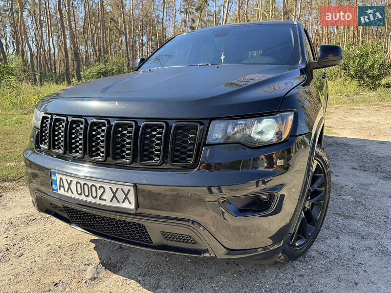 Внедорожник / Кроссовер Jeep Grand Cherokee 2018 в Харькове
