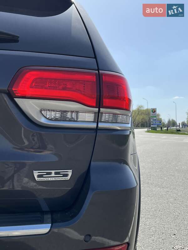 Внедорожник / Кроссовер Jeep Grand Cherokee 2018 в Ромнах