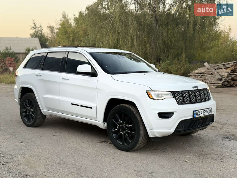 Внедорожник / Кроссовер Jeep Grand Cherokee 2019 в Харькове