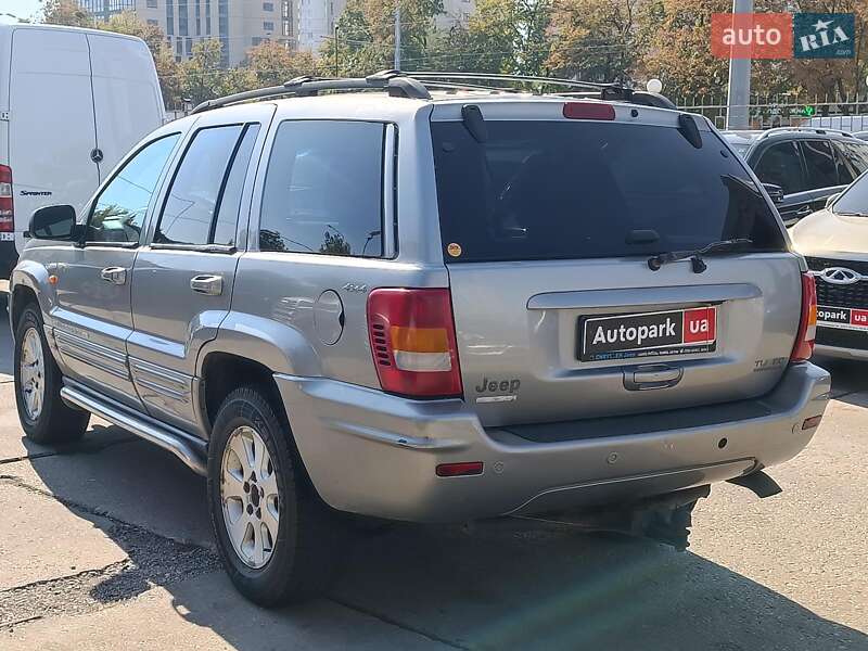 Внедорожник / Кроссовер Jeep Grand Cherokee 2001 в Харькове